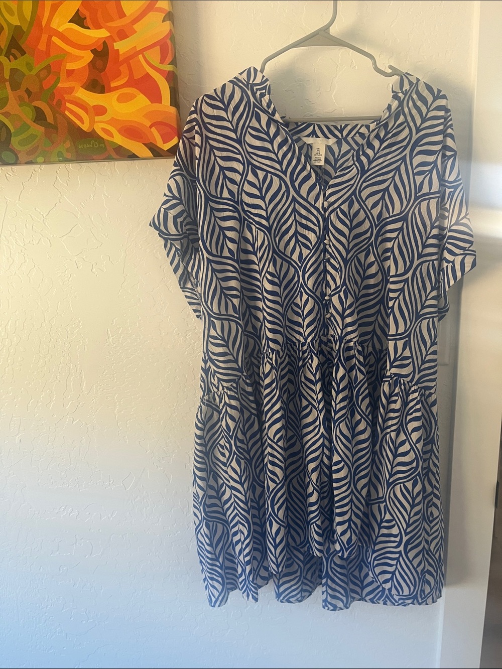 H&M White and Blue Leaf Print Flowy midi Dress